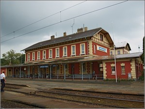 Jindichv Hradec - budova vlakovho ndra